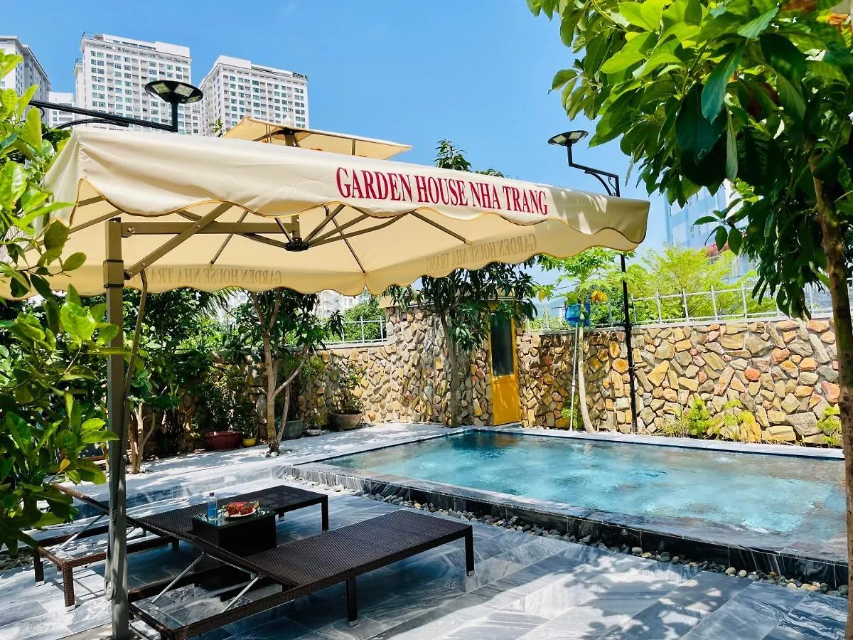 Willa Garden House Nha Trang